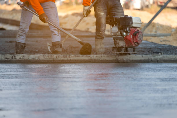 Best Concrete Driveway Installation  in Garden Grove, CA